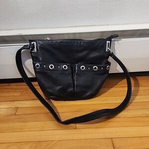 Purse Stone Mountain Shoulder Bag Black Leather Silver Accents Pebbled